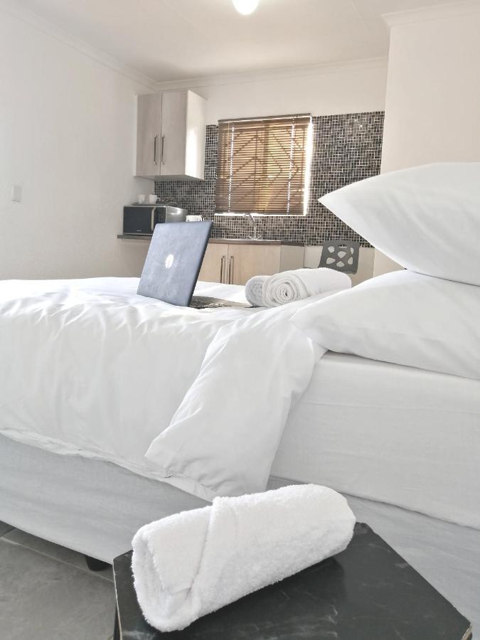 Cosmo Sleepover รัวเดอพวร์ต ภายนอก รูปภาพ